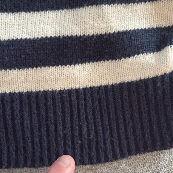 LOFT navy and white sweater - Picture 4 of 5